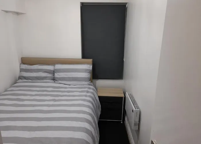Two Bedroom Manchester Ancoats Apartment With Private Entrance